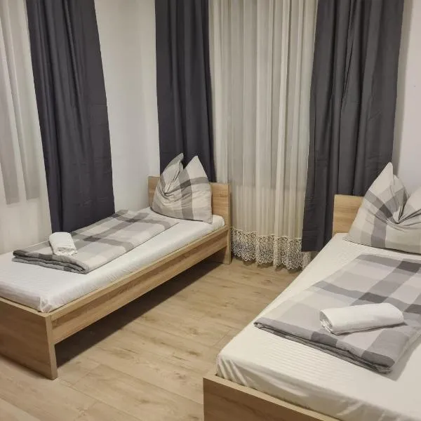 Toskana Zimmer, hotel a Schwanenstadt