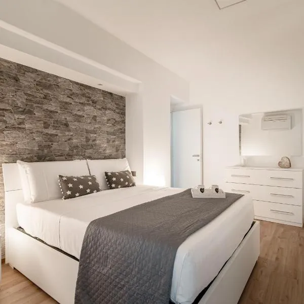 Love's corner - by MyHomeInComo, hotel v destinácii Carate Urio