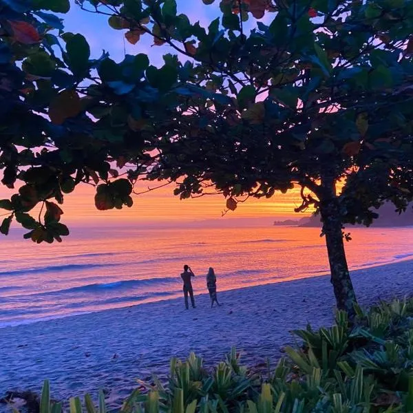 Suítes Pé na Areia, hotell Barra do Sahys