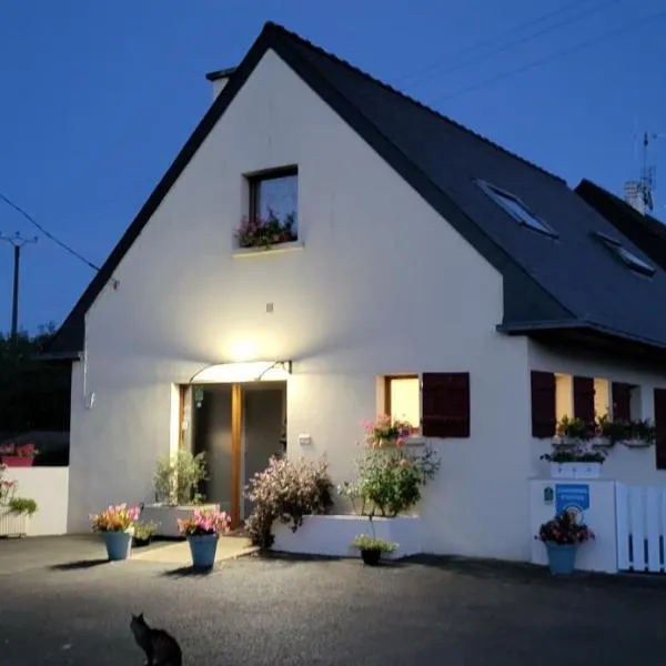 La CHAMBRE, hotel en Tréfumel