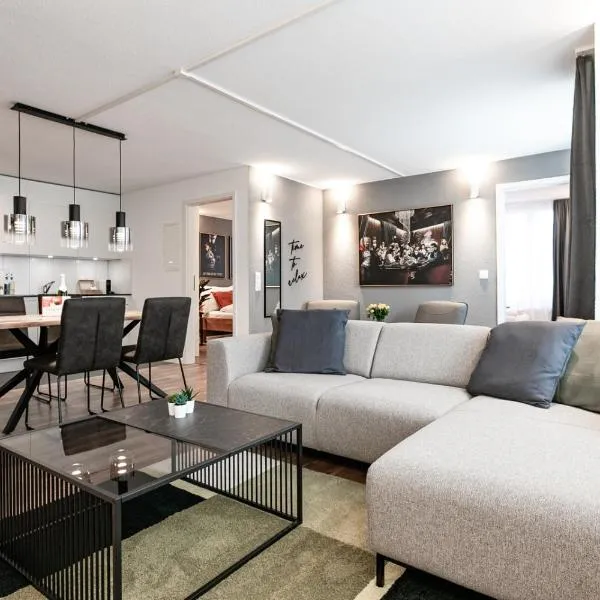 Spirit Apartments - Suite #2 - Zentral - Parkplatz, hotel v destinaci Brienz