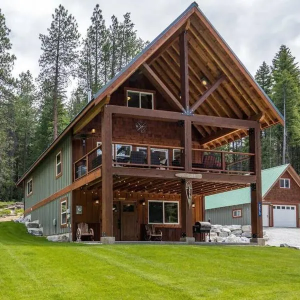 River's Bend Lodge - Hot Tub, Fire Pit, Games & Ski, hotell sihtkohas Leavenworth