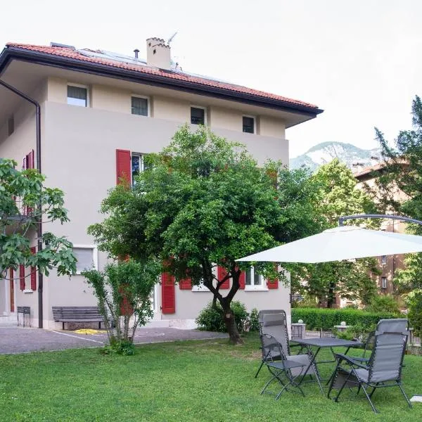 B&B PIEDICASTELLO, hotel v destinaci Trento