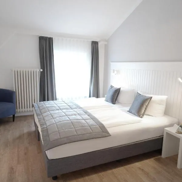 Hotel Kühl, hotel v destinaci Neumünster