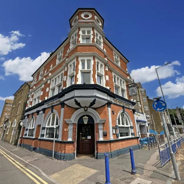 Royal Hotel Sheerness, hotel en Queenborough