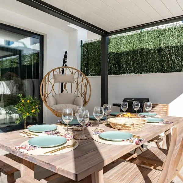 Casa Miramar Oak 47, hotel in Fuengirola