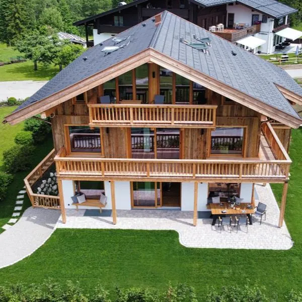 designchalets auf 685, hotel in Reit im Winkl
