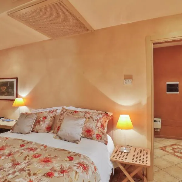 Cernobbio lake suites, hotel in Cernobbio