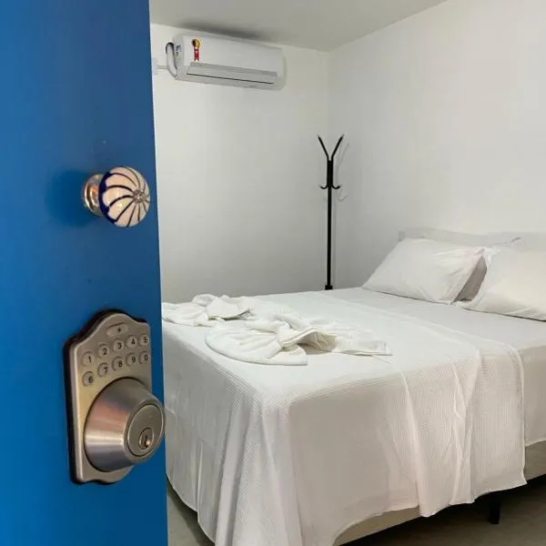 Suite Grega 5- Centro da Vila Abrãao, hotel v destinaci Abraão