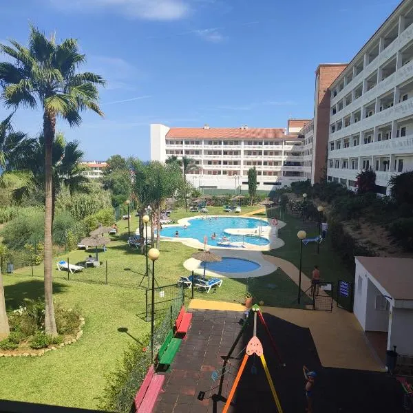 APARTAMENTO JUNTO A LA PLAYA ZONA TRANQUILA, hotel v destinaci Manilva