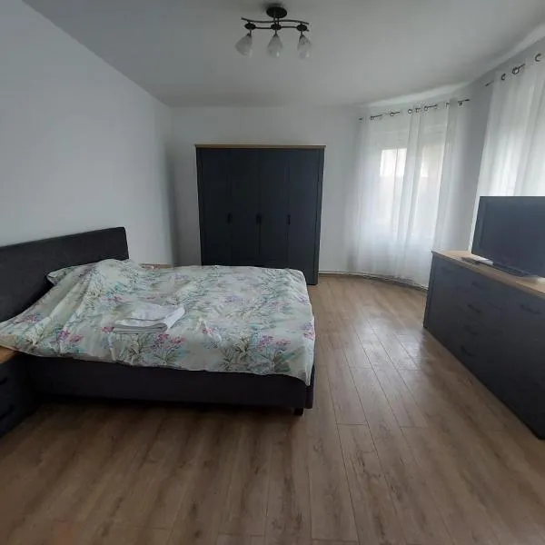 Apartamente BOBO, hotel em Căluşeri
