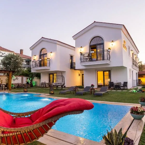 JULİETOTEL, hotel di Alacatı