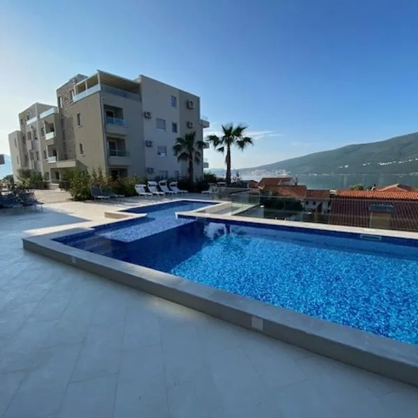 Bellavista Residence, hotel u Baošićima