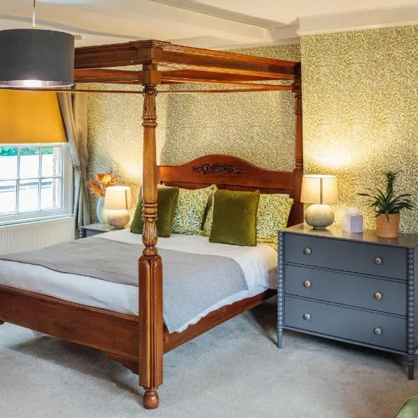 Old Rectory House & Bedrooms, hotel in Henley in Arden