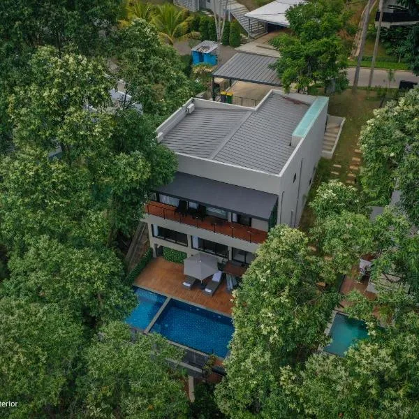 Villa Wezu Dago Village Bandung, hotel in Bandung