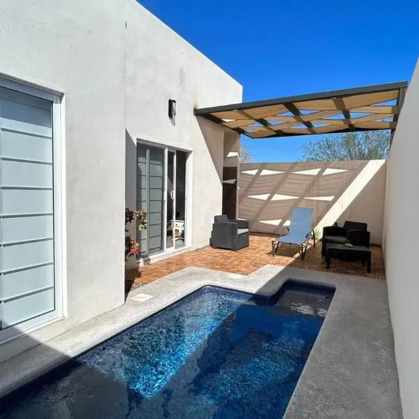 Casa Relax w/Pool & Rooftop Lounge, hotel en San Pedro