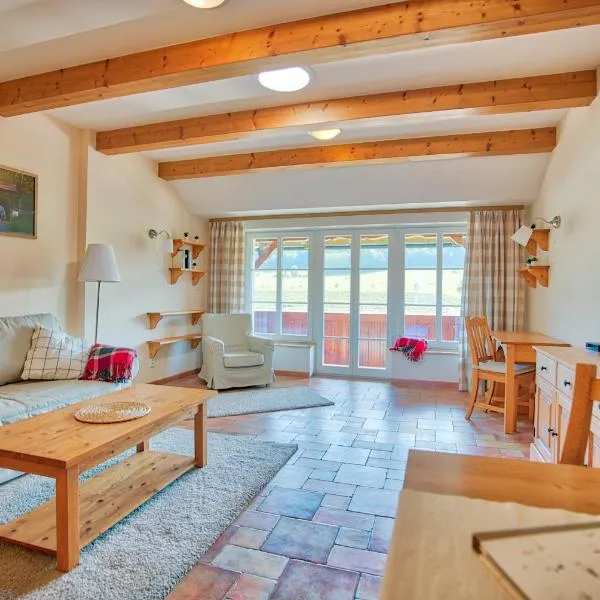 Apartmány nad stájemi - Jítravský Dvorec, ξενοδοχείο σε Rynoltice
