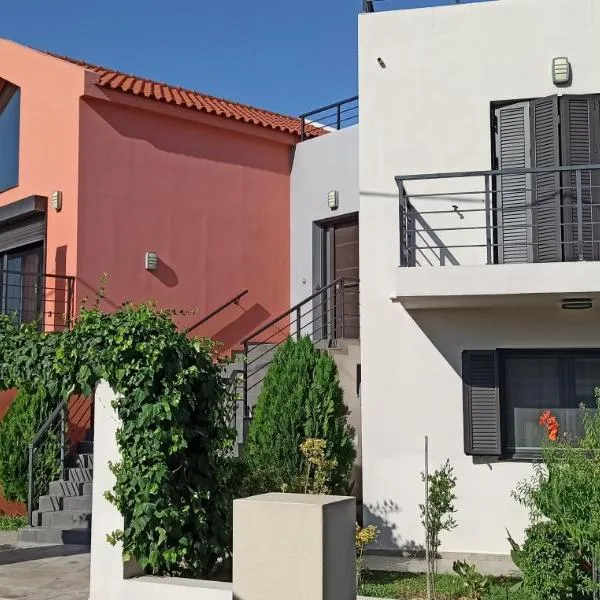 Casa Luminosa Guesthouse, hotel i Lixouri