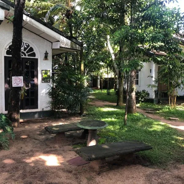 Sylvester Villa Hostel Negombo, hotel v Negombu