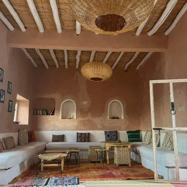 Tigmi Hamid Découverte des traditions et de la culture berbère, hotel in Aït Ben Haddou