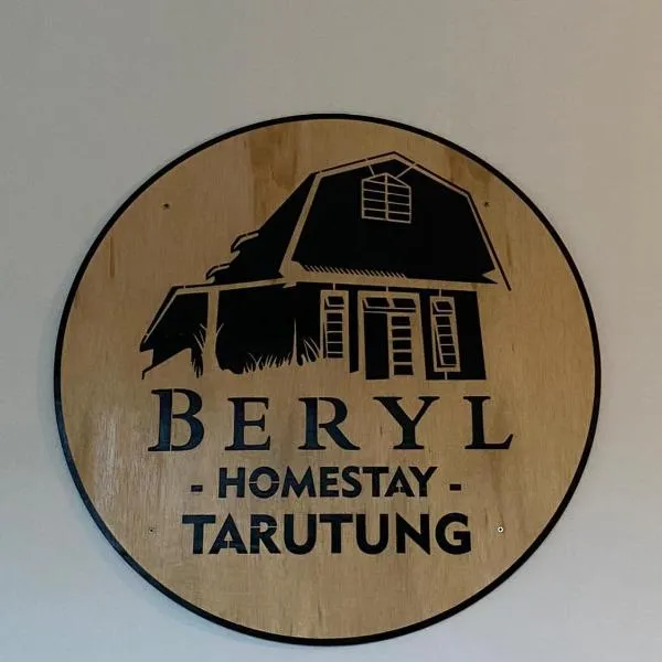 BERYL HOMESTAY, hotel v destinaci Tarutung