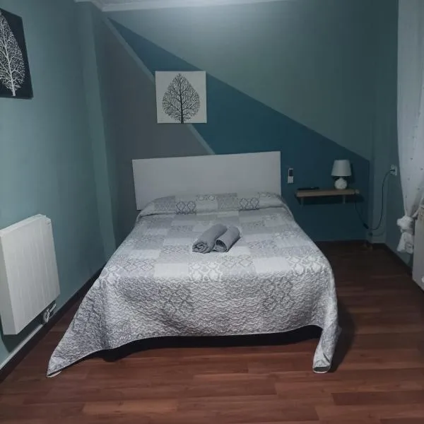 Habitación2 piso lavanda, отель в городе Вильена