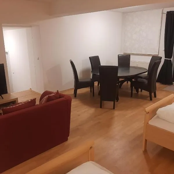 Pentling Ferienwohnung, hotel v destinaci Pentling