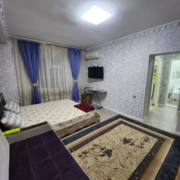 Sergeli apartment, готель у місті Yangiyŭl