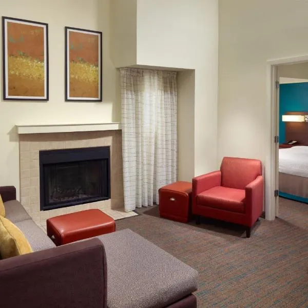 Residence Inn by Marriott Nashville Airport, hotel di Hermitage