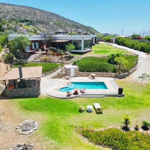 HERMOSA Y MODERNA CASA VACACIONAL, hotel in La Serena