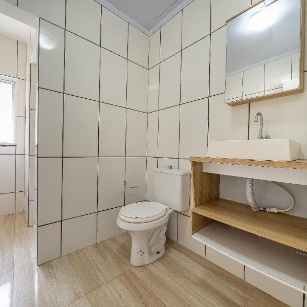 021 -Residencial com Piscina e Jacuzzi em Bombas - Foto 3