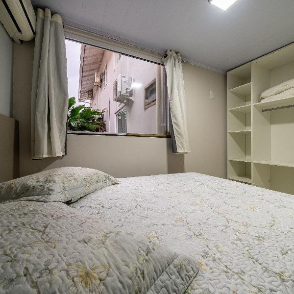 027 - Residencial com Piscina e Jacuzzi em Bombas - Foto 2