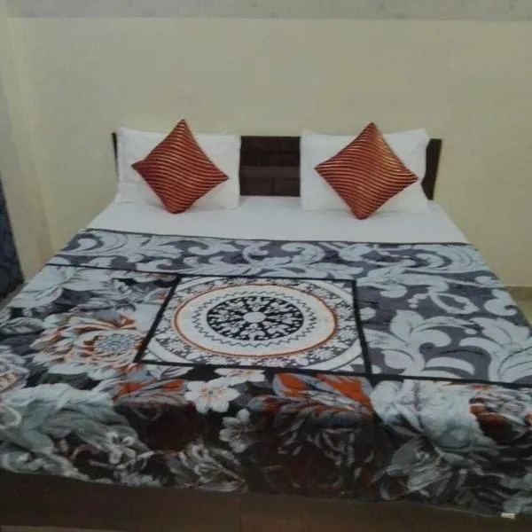 Spot ON HOME 81265 Hotel Sitasmriti – hotel w mieście Phāphāmau