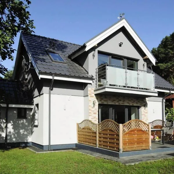 Holiday Home in Karnocicie by Szczecin Lagoon, hotel in Dargobądz