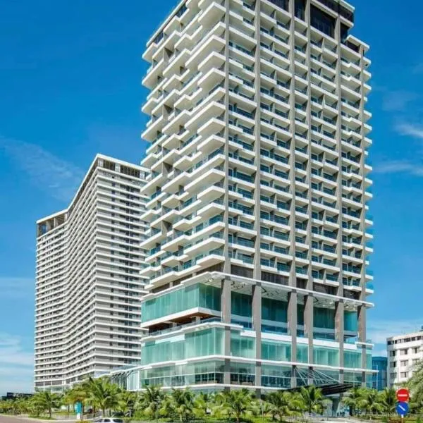 FLC SEA TOWER QUY NHƠN ban công, bồn tắm, hồ bơi có phí, sát biển, hotel in Quy Nhon