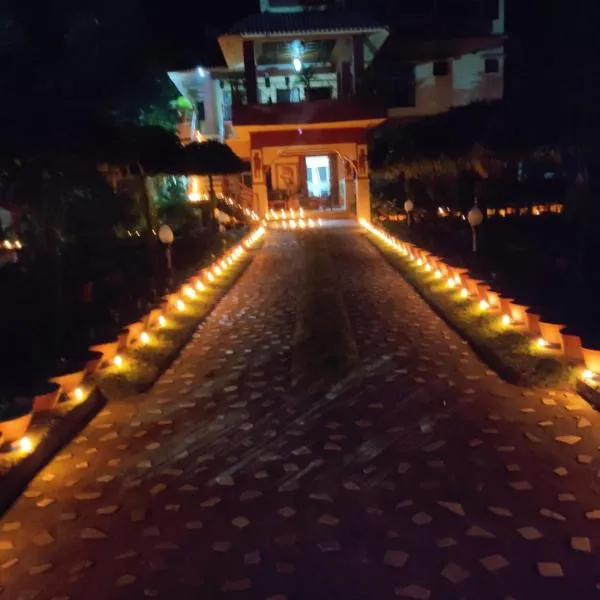 Rater Tara Diner Rabi Resort, hotel in Shānti Niketan