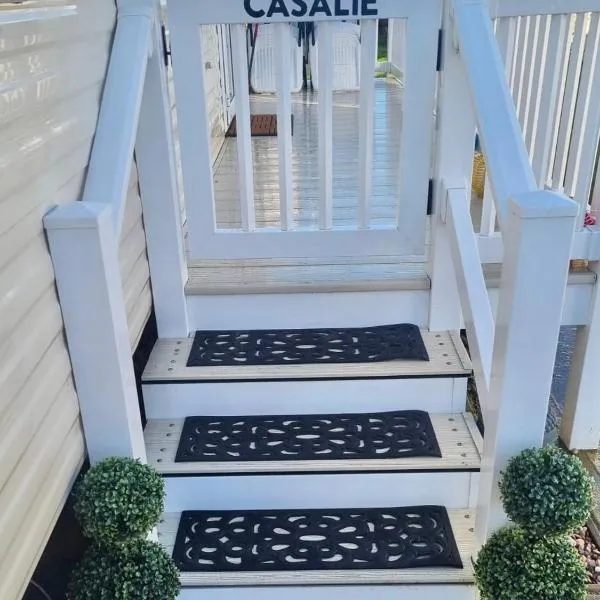 CASALIE at Seasalter Whitstable, hotel v destinaci Seasalter