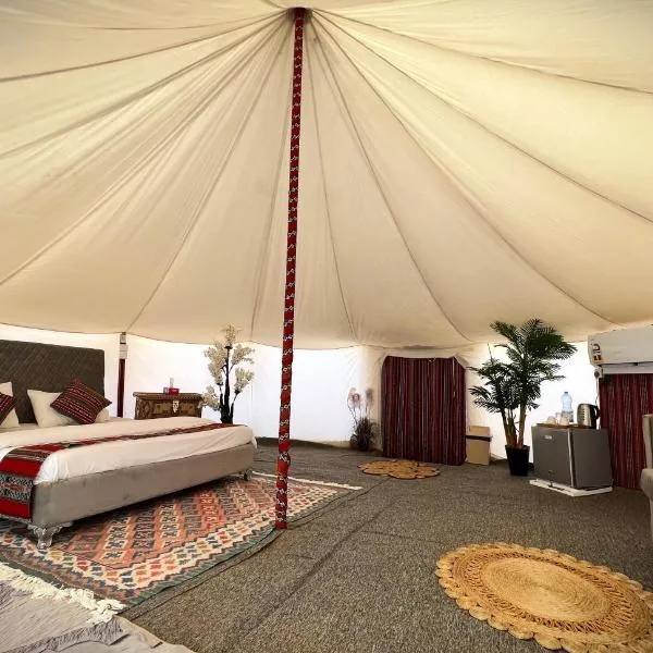 Dream Desert Camp، فندق في Al Muḑayrib