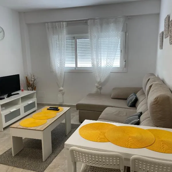HUELIN PLAYA, hotel in Málaga