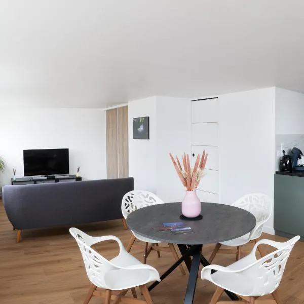 Charmant appartement proche de Clermont-Ferrand, hotel v destinaci Châteaugay