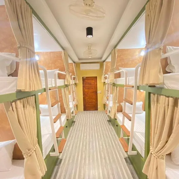 Sierra Hostel, hotel v destinaci Nai Yang pláž