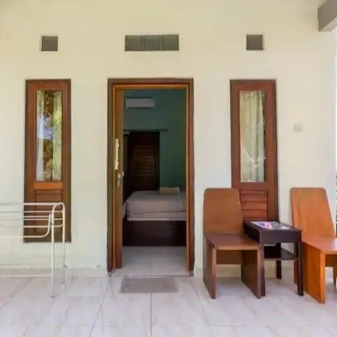 Poling sea view, hotel in Batununggul