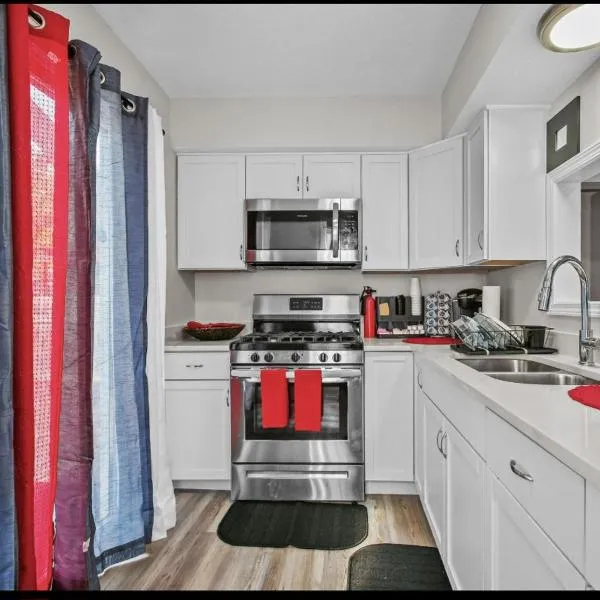 St Paul Fry Street Den Suite#1, ξενοδοχείο σε Saint Paul