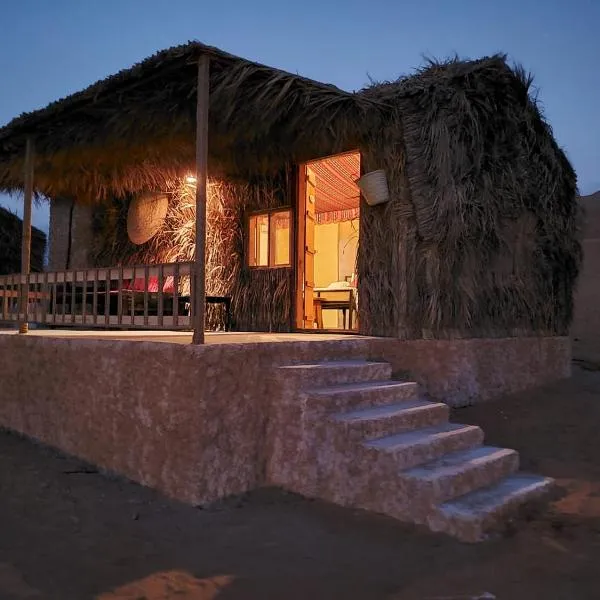 SAMA Al Areesh Desert Camp, hotel v destinaci Al Qābil