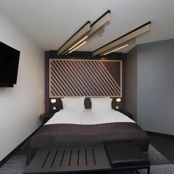 B&B Hotel Berlin-Airport, hotell sihtkohas Schönefeld