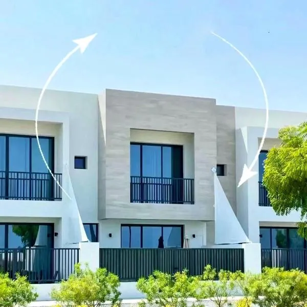 Luxury Villas with Beach Access by VB Homes, hotel v destinaci Ras al Khaimah
