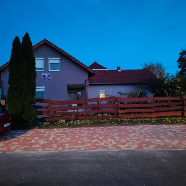 Bella Vendégház, hotel v destinaci Székesfehérvár