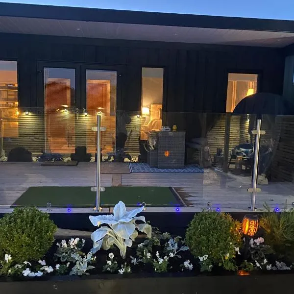 Mackie lodge, hotelli kohteessa Luss