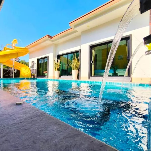 Baan Big Family Pool Villa, hotel in Ban Wang Bot