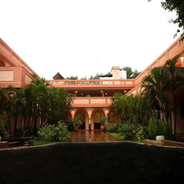 Mango Hill La Serene Puducherry, hotel em Cuddalore